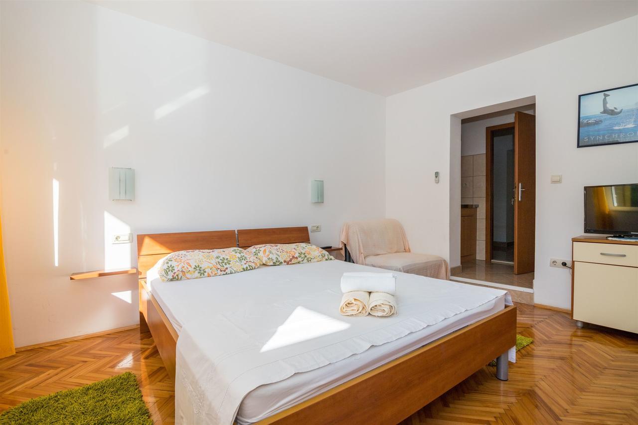 Apartments Antonija Drvenik  Zewnętrze zdjęcie
